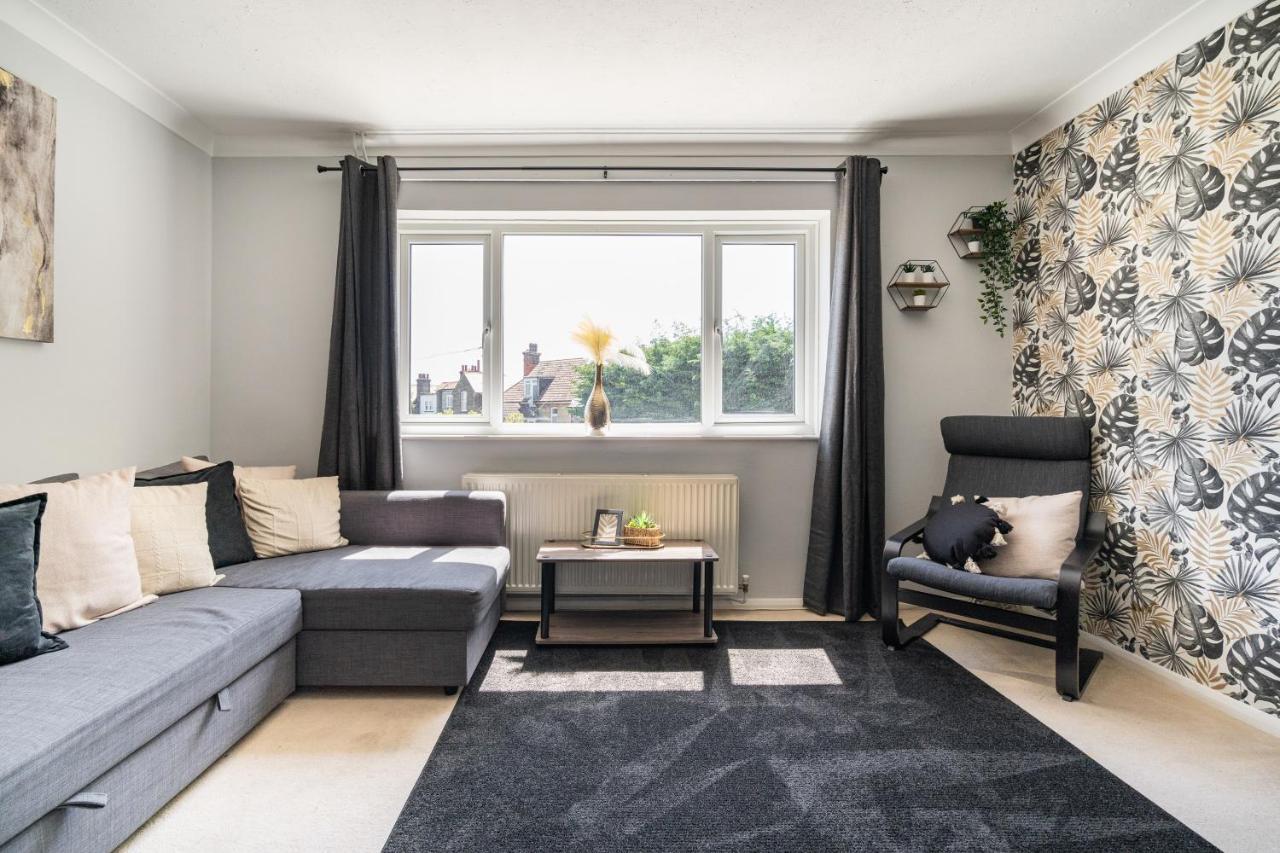 Onyx Bay - Whole - Wifi - - 2 Bed - Town * Broadstairs