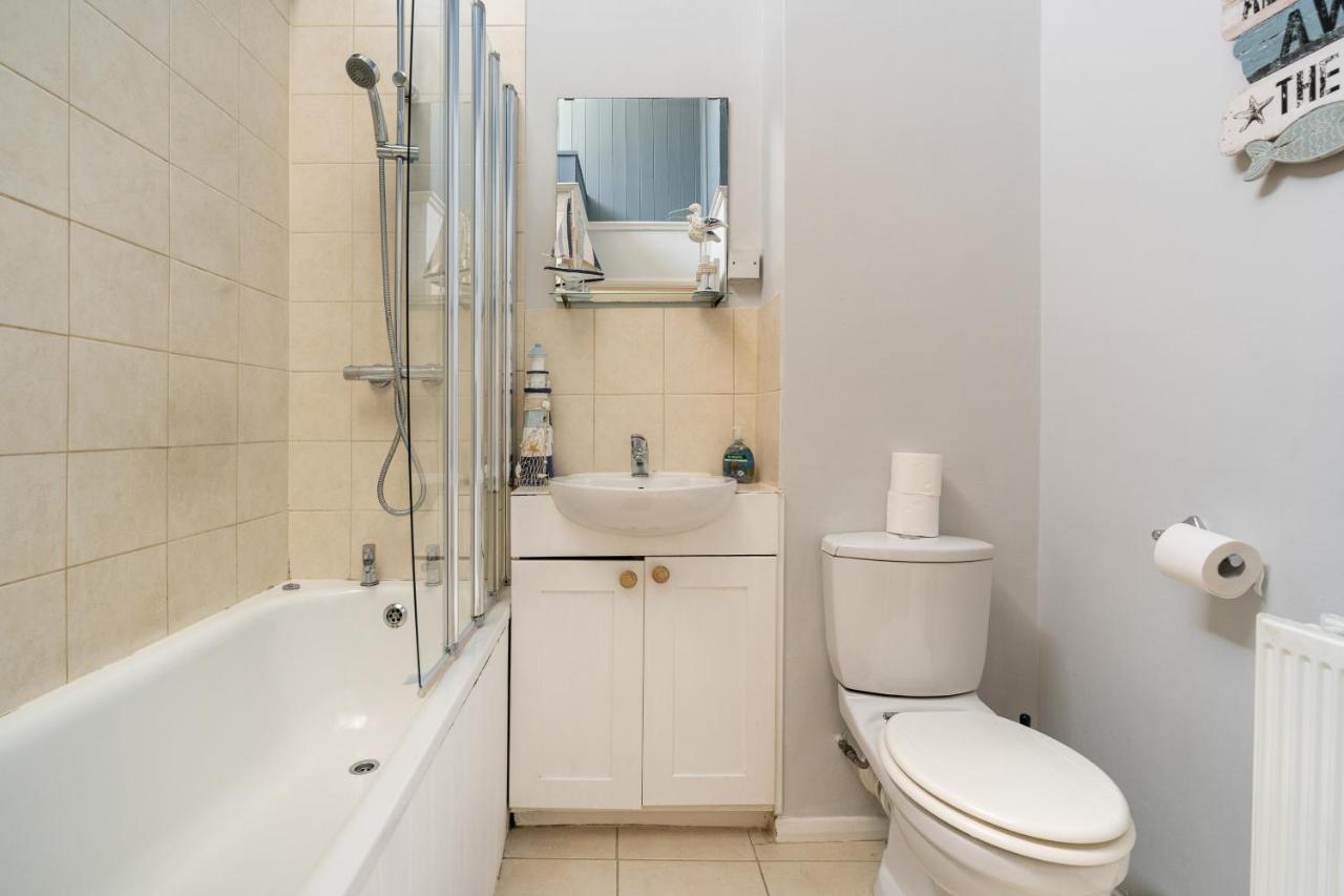 Apartment Onyx Bay - Whole - Wifi - - 2 Bed - Town